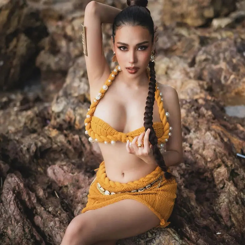 Sexy Beading Halter Bikini Mini Skirt Sets Women Crochet Crop Top High Waist Hip Package Skirts 2024 Summer Solid Lady Outfit